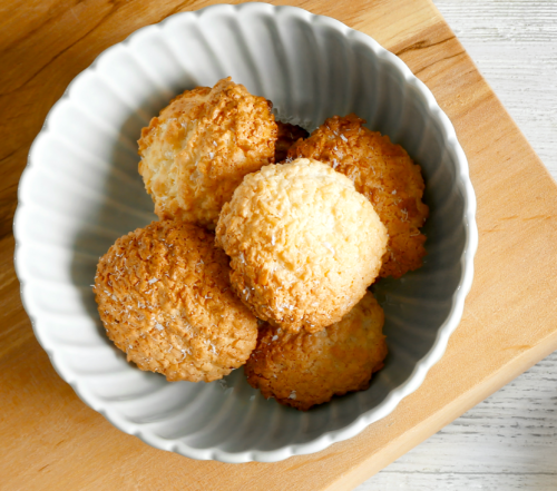 ◦ 3 ingredient keto coconut macaroons with condensed milk