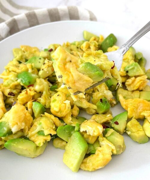 avocado-scrambled-eggs