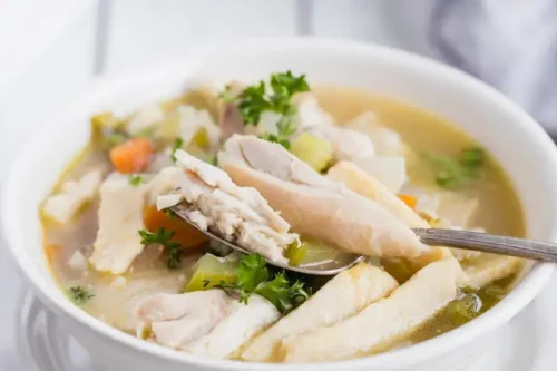 keto-chicken-noodle-soup-3